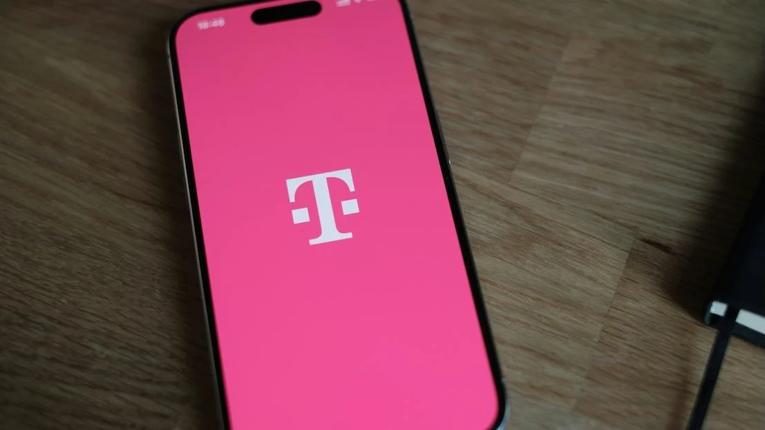 Another T-Mobile Price Hike Has Customers Talking